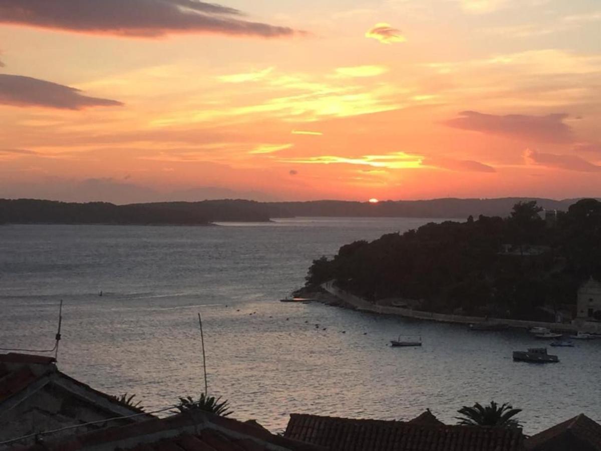 חוואר Hvar Old Dalmatian House Junior Suite - Deck 2 מראה חיצוני תמונה